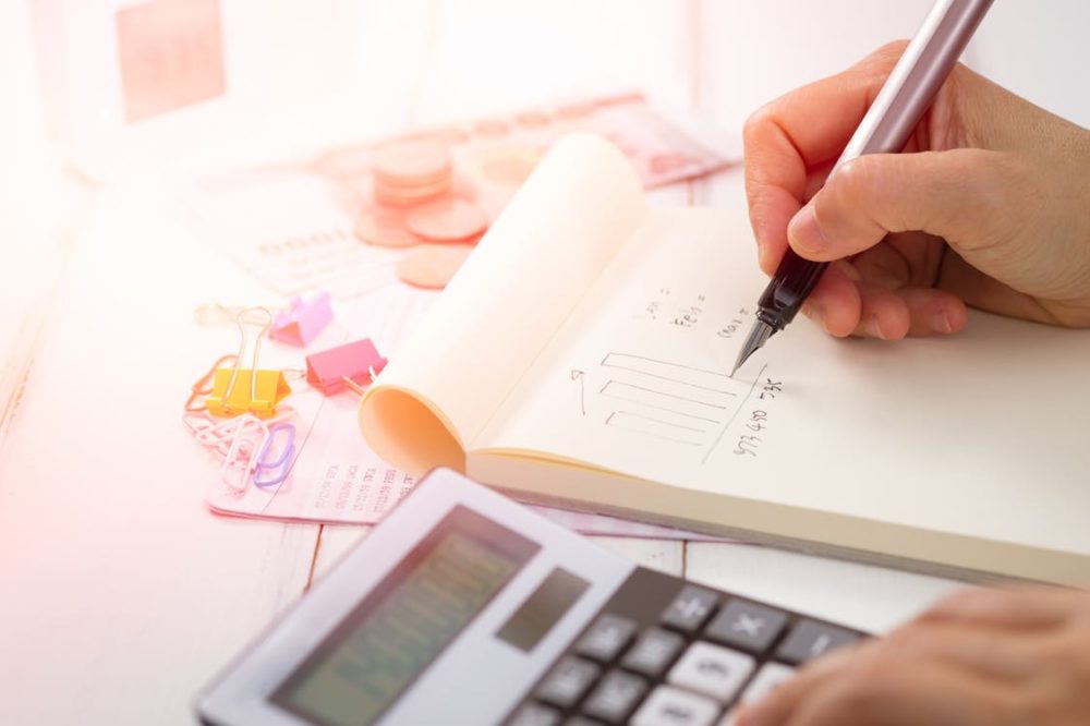 Why Cutting Down on Student Debt Is the Most Important Thing to Do This Summer